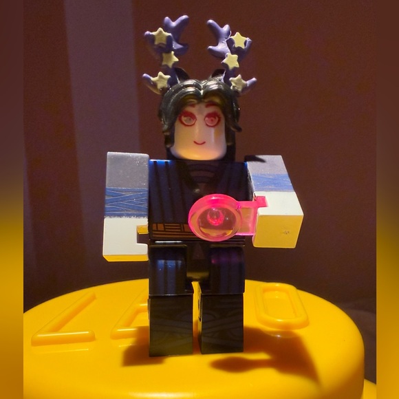 Roblox Boundless Reverie Action Figure - Picture 10 of 14
